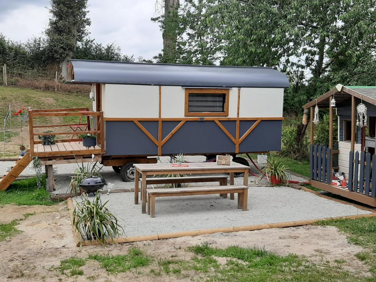 Camping La Roulotte De Germaine